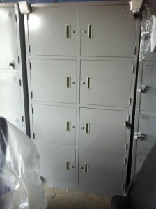 Thanh lý tủ sắt locker 8 ngăn mới 100%
